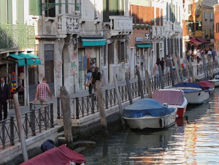 Video – Venezia. Acque alte e rischio di crollo delle rive