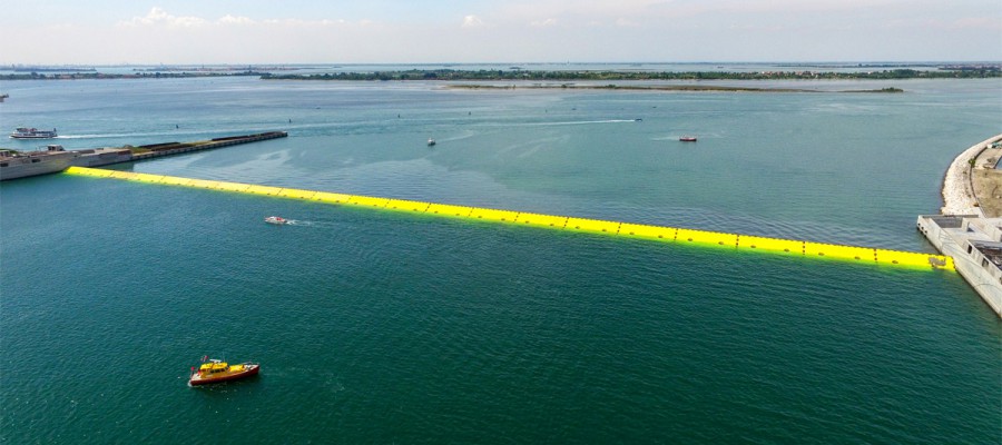 Video – Movimentazione barriera di Lido nord, 26 maggio 2016